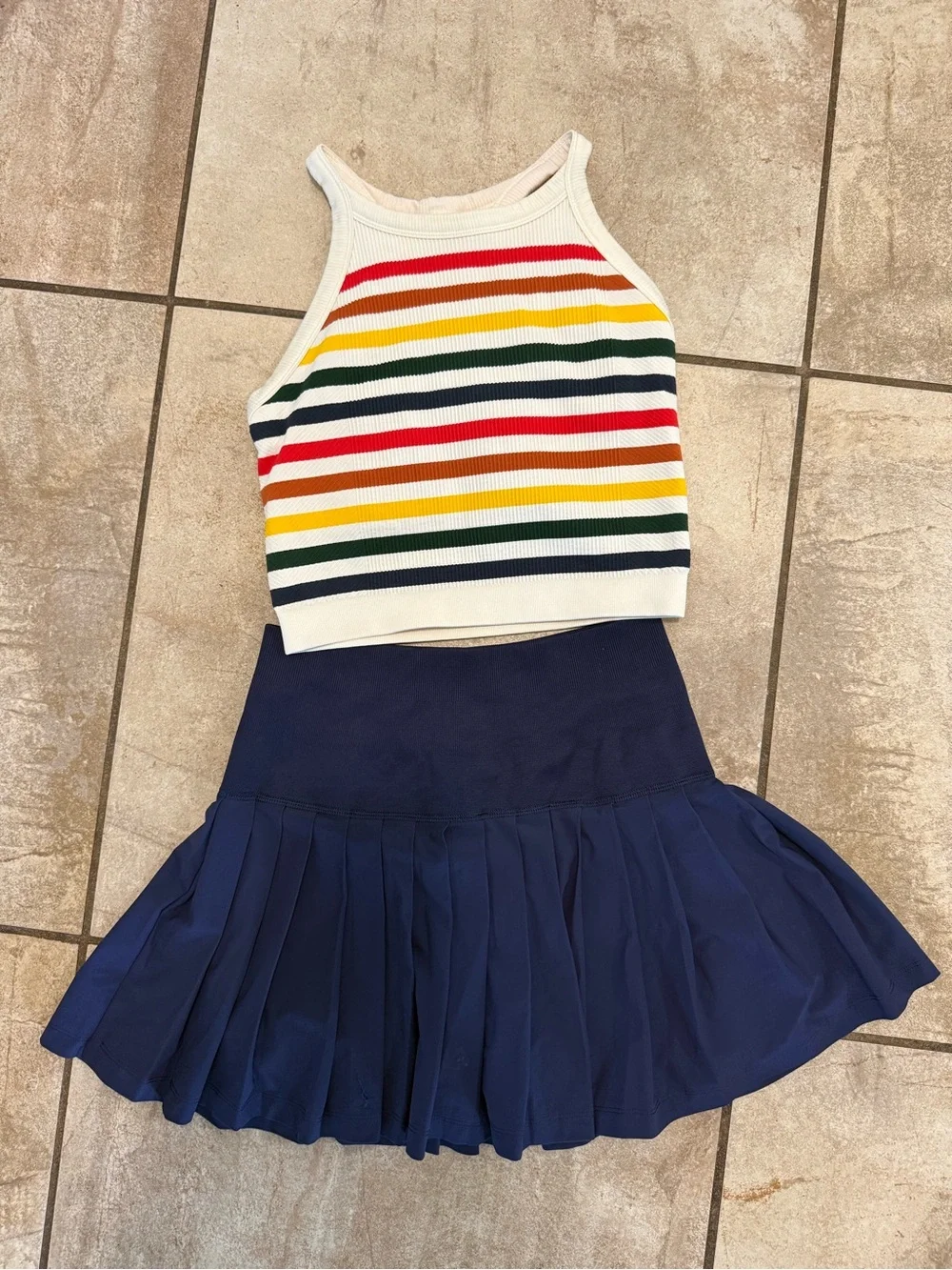 Wilson Navy Pleated Tennis Tank and Skirt Set - M